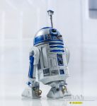 R2-D2-001